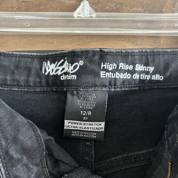 Mossimo High-Rise Ripped Black Jeans - Picture 3 of 6